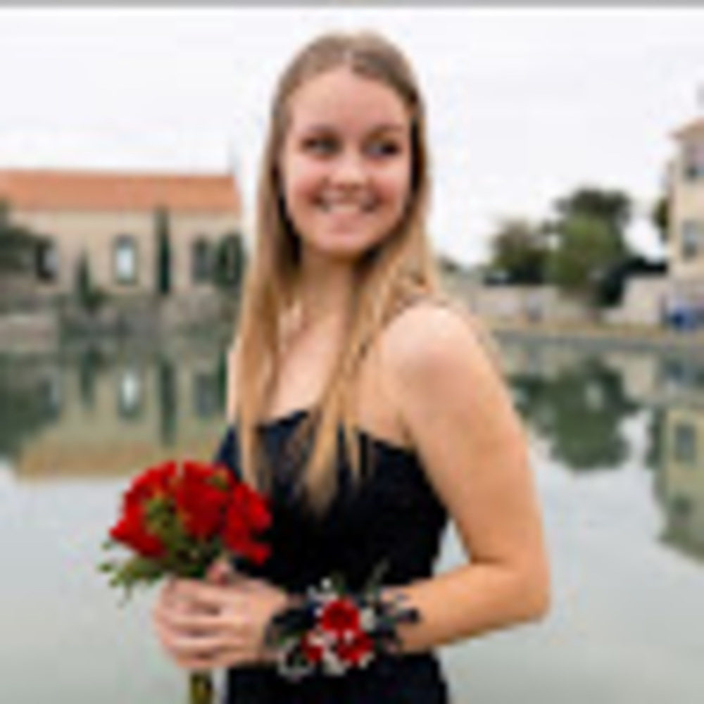 Meet your Posher, Kara